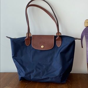 LONGCHAMP PURSE!! navy blue
